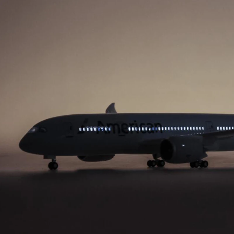 Фото Масштабная модель самолета 1:130 B787 Dreamliner, модель американского авиакомпании с легкой литой под давлением смолой, коллекционная игрушка-дисплей №3