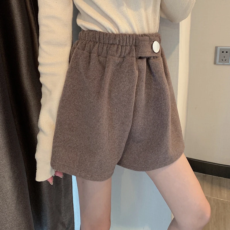 Рисунок 3 - Шорты новинка осень-зима 2019 корейская