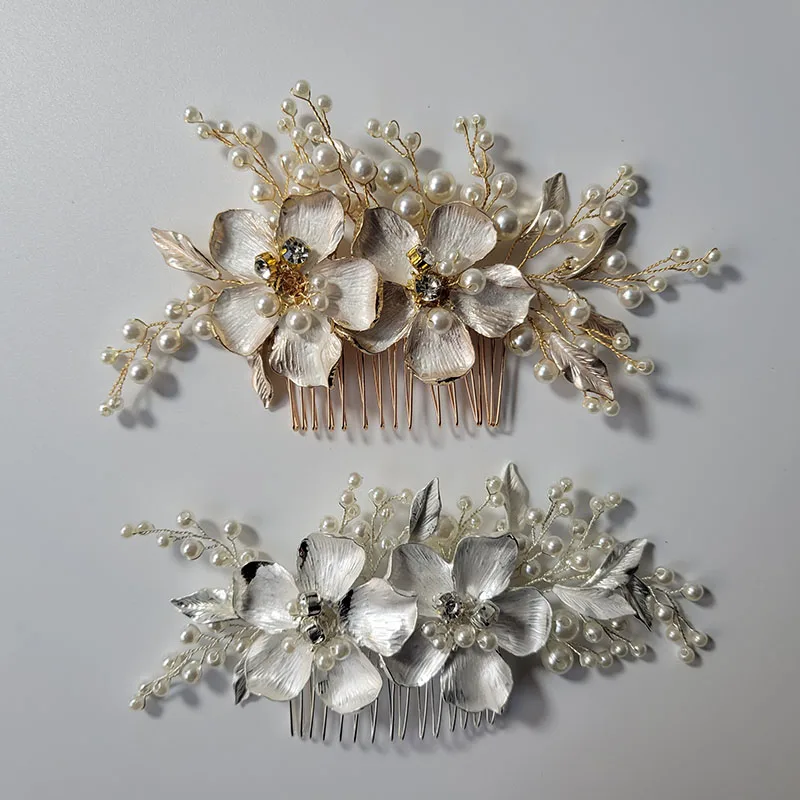 

SLBRIDAL Vintage Baroque Alloy Flower Crystal Rhinestone Pearls Bridal Hair Comb Wedding Hair Accessory Bridesmaids Hair Jewelry