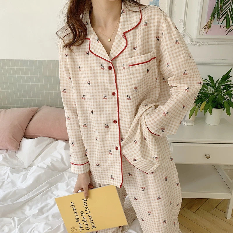 2022 new pajamas women spring and autumn cotton long sleeve cardigan senior feeling can be worn outside the residential suit set