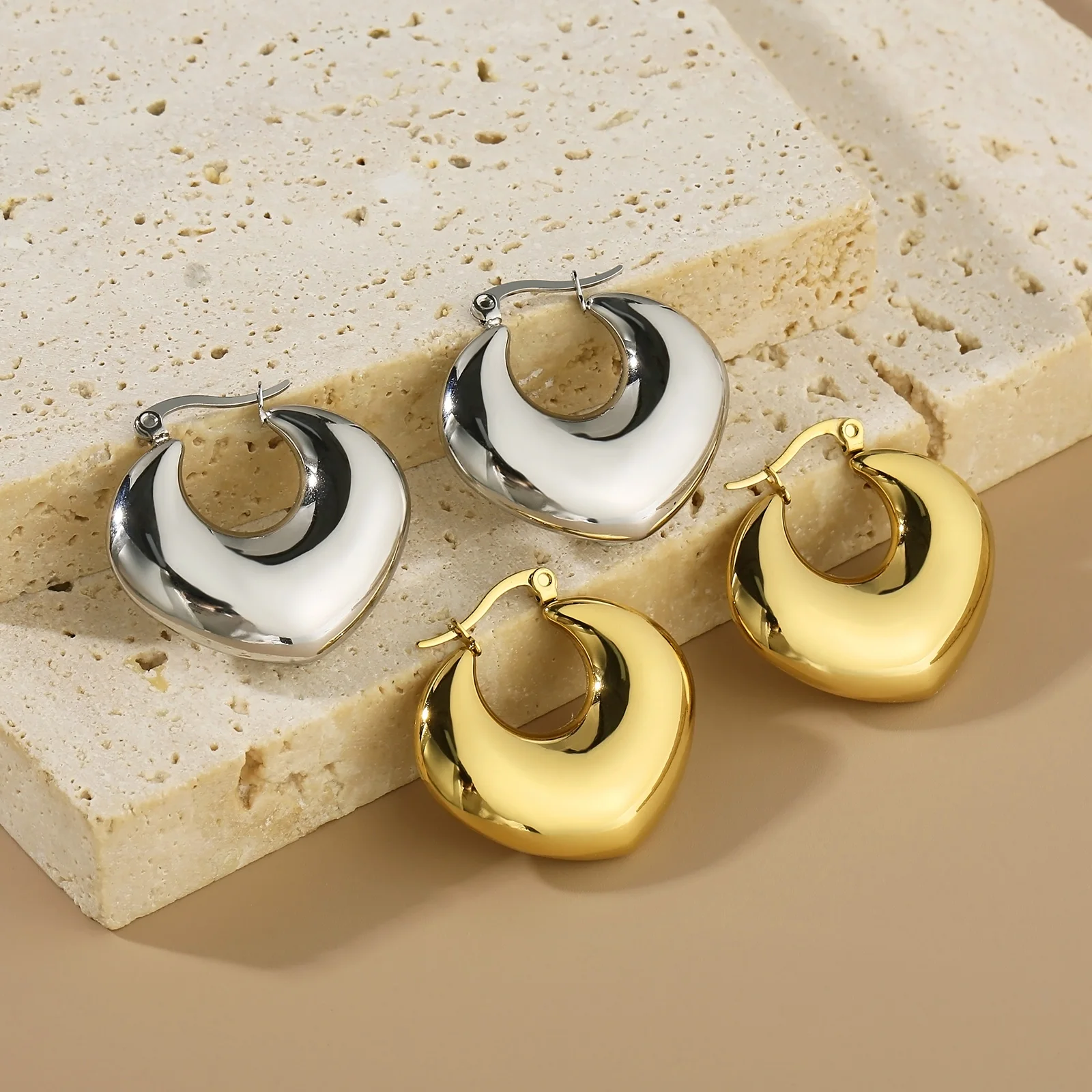 Серьги-кольца U C L в форме сердца-серебристые/позолоченные 18K-нержавеющая сталь