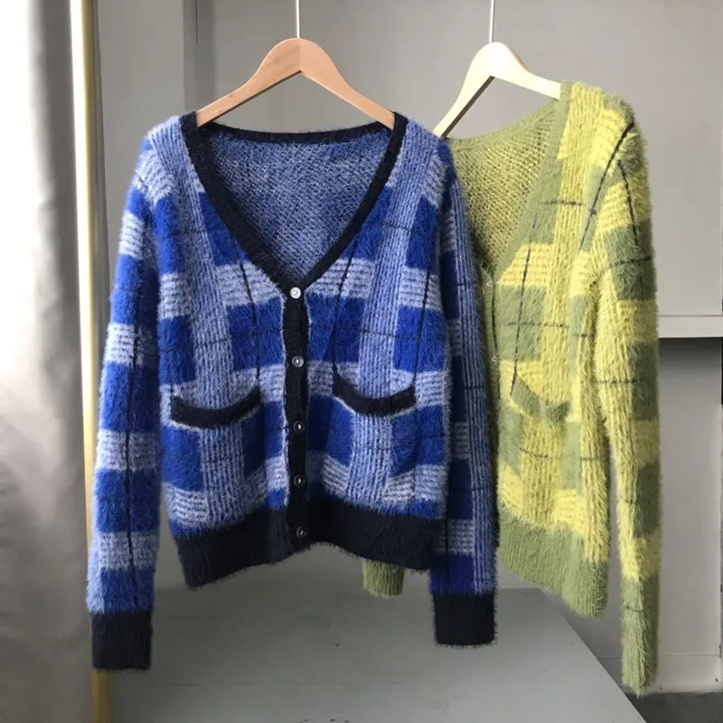 

Vintage Mohair Sweater Women Knitted Cardigans Harajuku Lazy Style Ladies V-Neck Button Fuzzy Plaid Cardigan Fluffy Knitwear Top