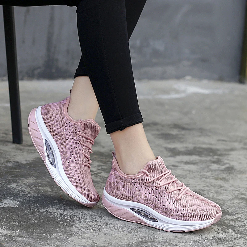 Women Shake Shoes Platform Walking Shoes Knitted Cushioned Breathable Casual Outdoor Woman Sneakers