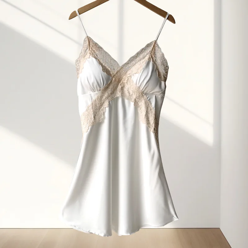 Летняя женская ночная рубашка сексуальная с открытой спиной на подтяжках нижнее