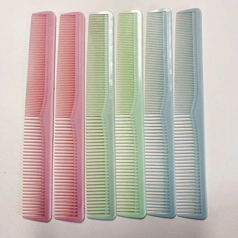 Расческа для стрижки волос карамельного цвета