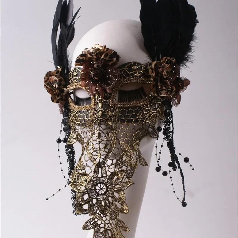 Маска женская черная кружевная для маскарада Хэллоуина