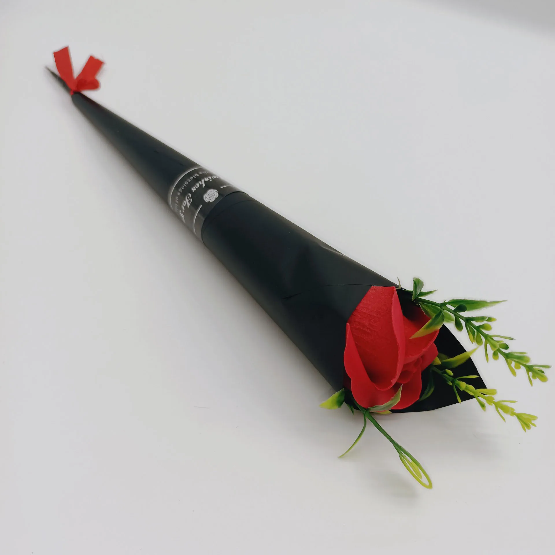 

Букет мыльных роз