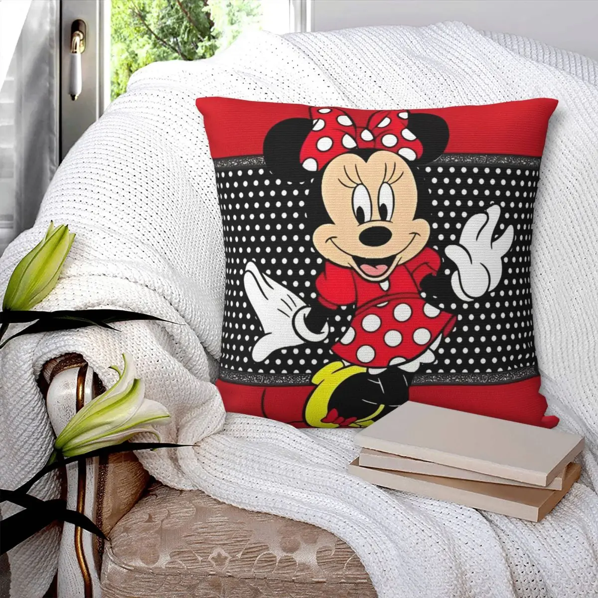 Рождественская наволочка с Минни Маус в горошек квадратная чехол для подушки