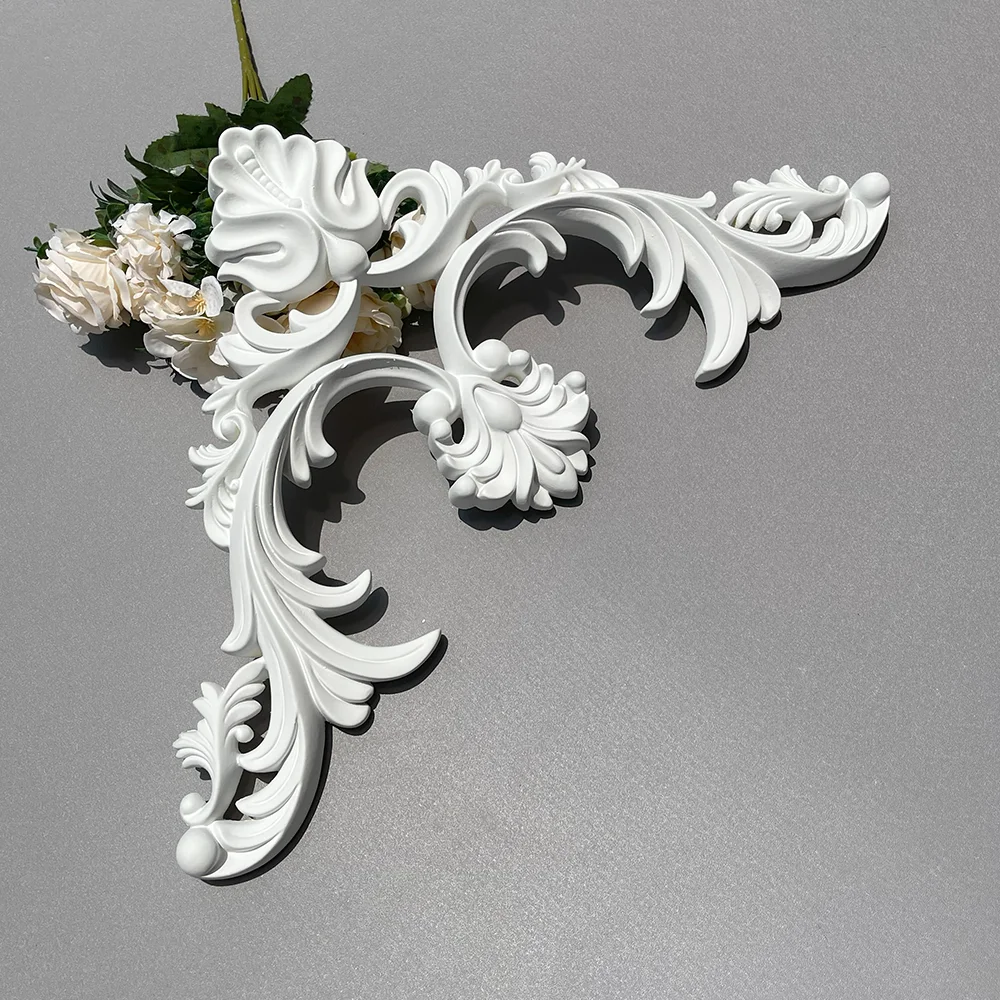 

Декоративная панель из полиуретана белая