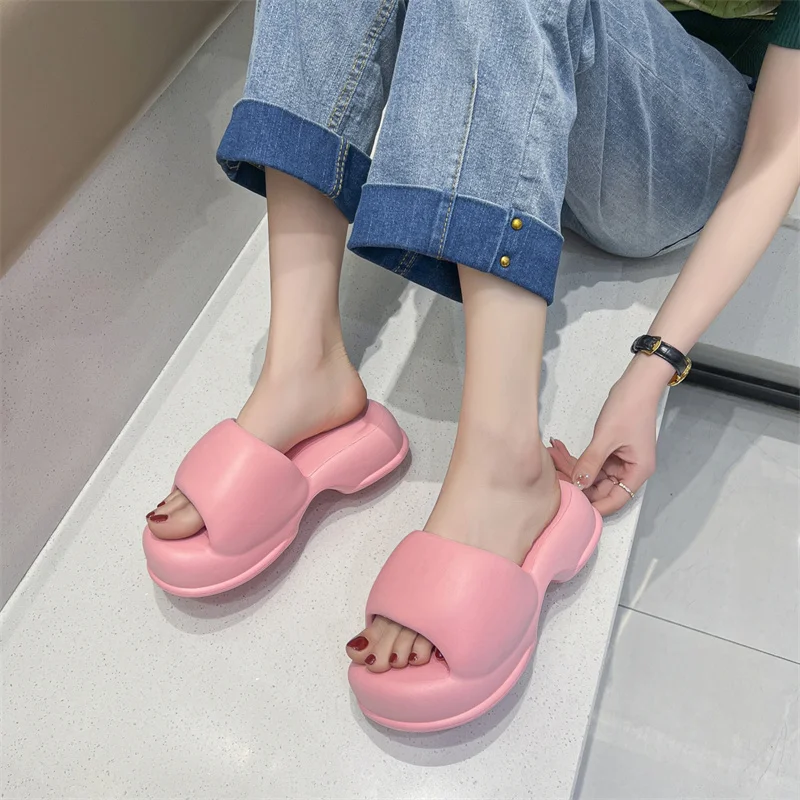 Women's Summer Slippers High-heeled Home Non Slip Sandals  Breathable Basic Bathroom Soft Indoor Beach Casual Flip Flops