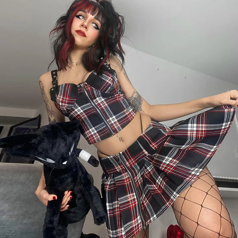 

Женская короткая юбка в клетку, с открытой спиной