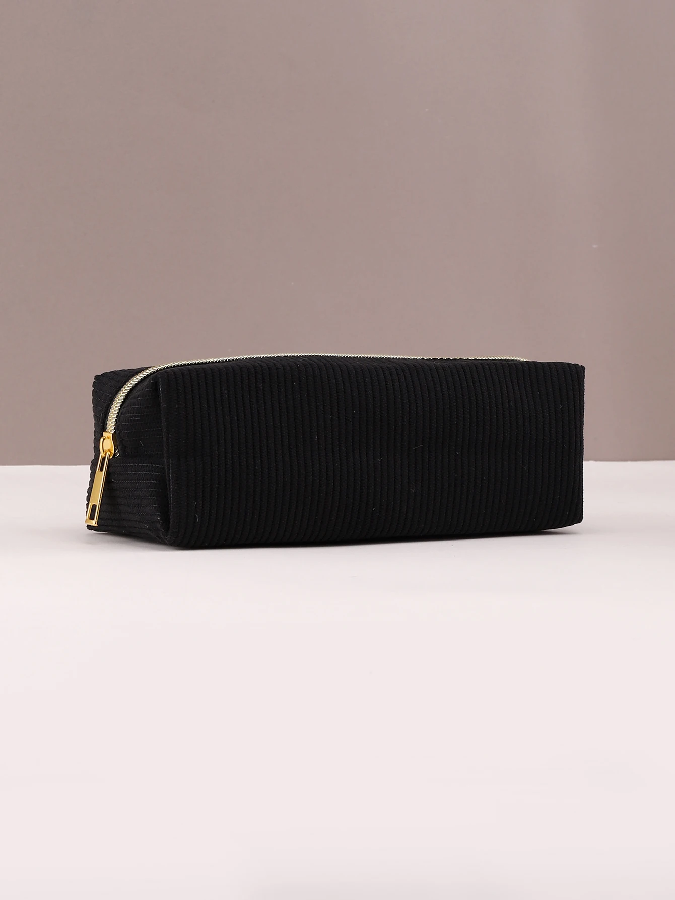 

Большой тканевый пенал