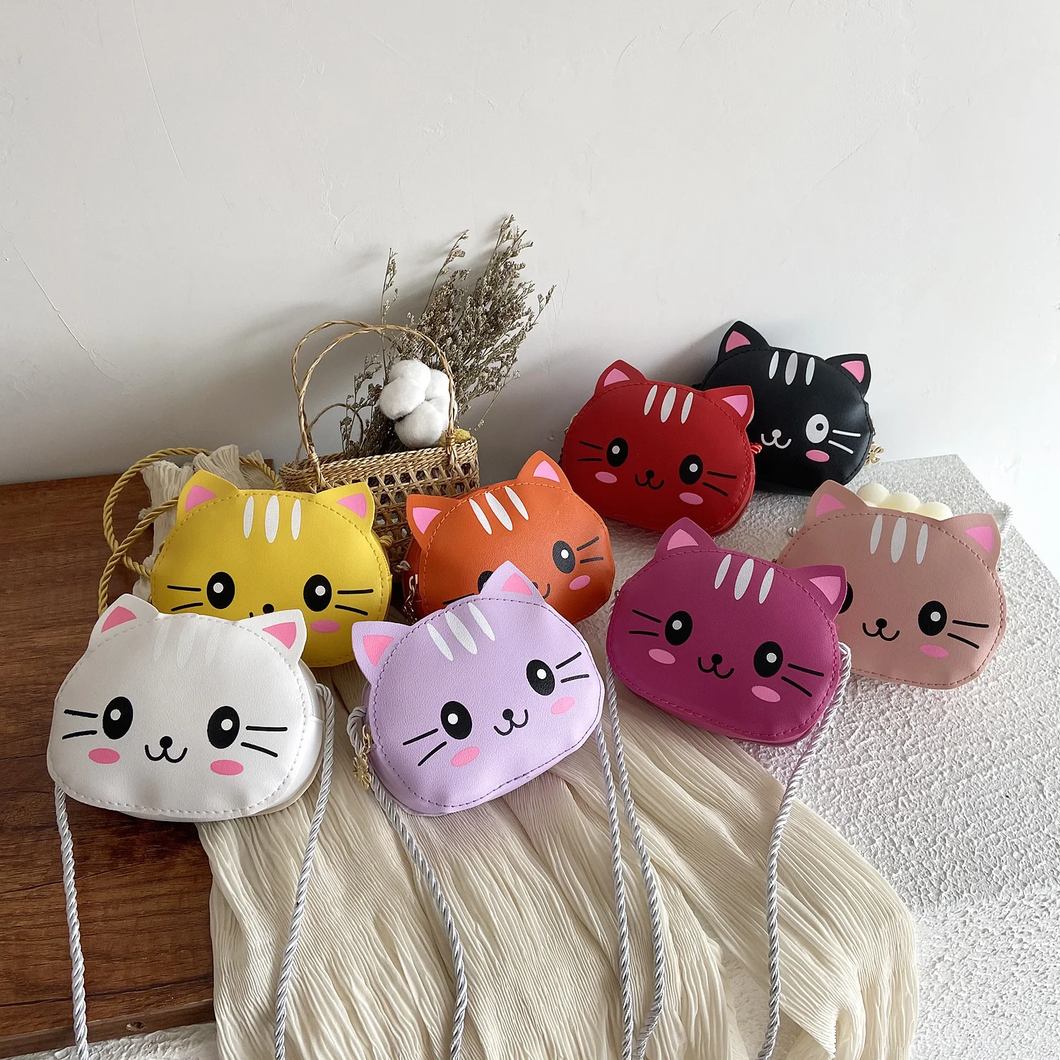 

Fashion Princess Children's Mini Handbags Baby Girls PU Leather Small Shoulder Bags Cute Cat Kids Coin Purse Wallet