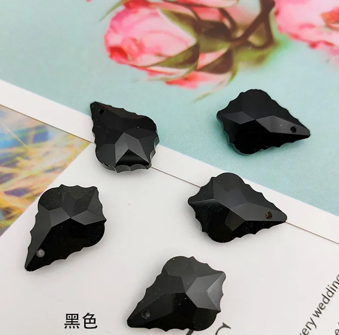 

Хрустальные подвески "Кленовый лист", 5 шт.