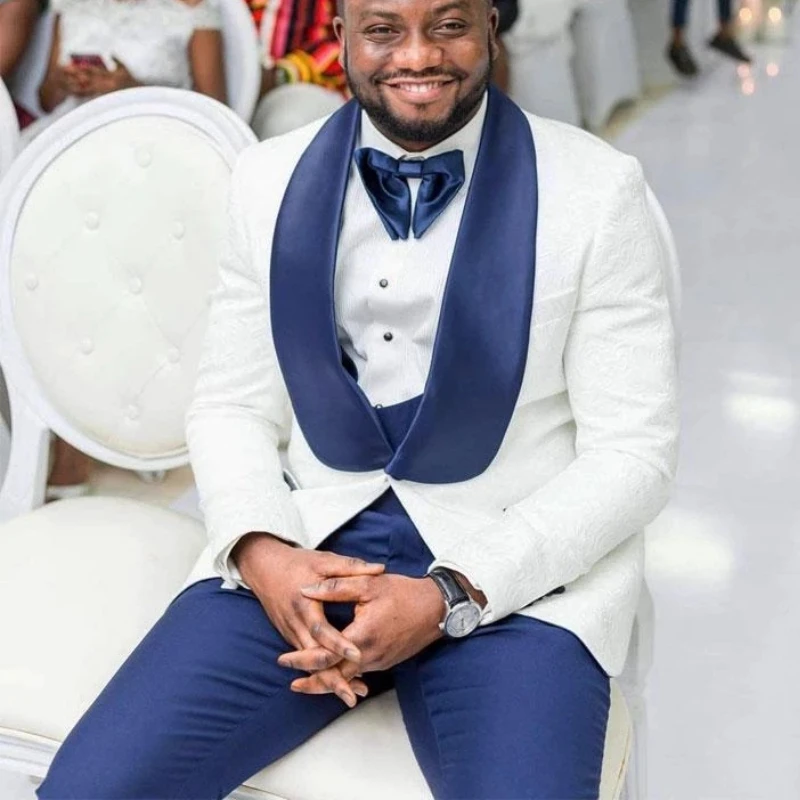 

Slim Pattern Men Suits with Shawl Lapel Wedding Tuxedos for Groom Custom Made Blazer Prom Fashion Wear 3 Pcs (Jacket+Vest+Pants)