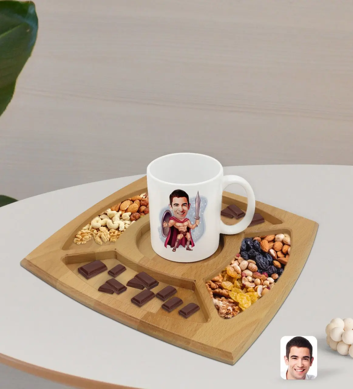 

Персонализированная белая кружка спартанской карикатюрилью и натуральная твердая древесина, 4 отделения, презентация, таб, кондитерский по...