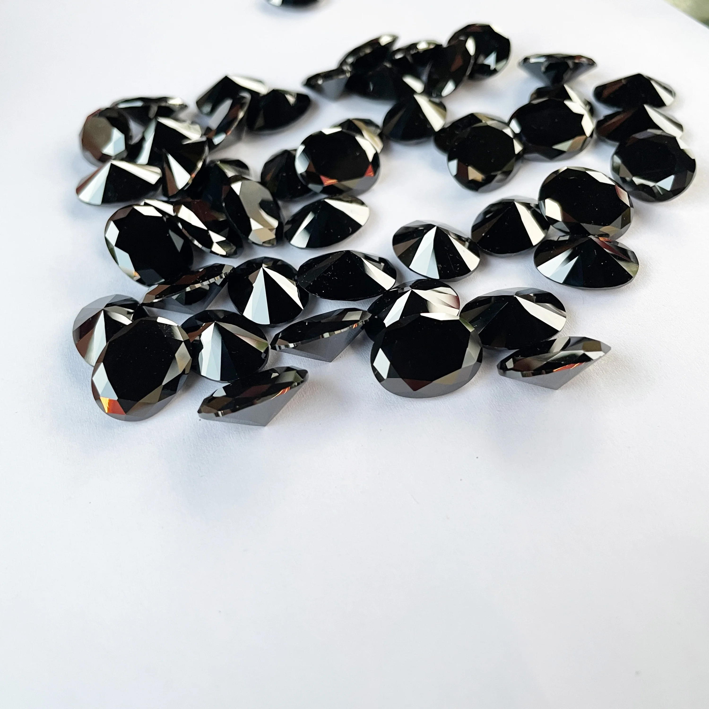 AAAAA овальной формы кубический цирконий камень 2X3 мм ~ 10X20 цвета шампанского