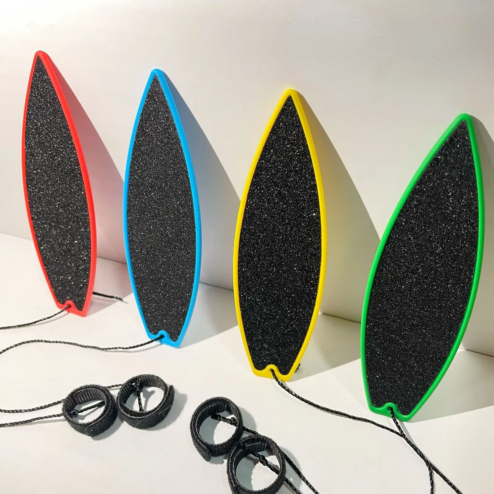 

Creative Mini Fingertip surfboard for Children and Teens, Skateboard Toys