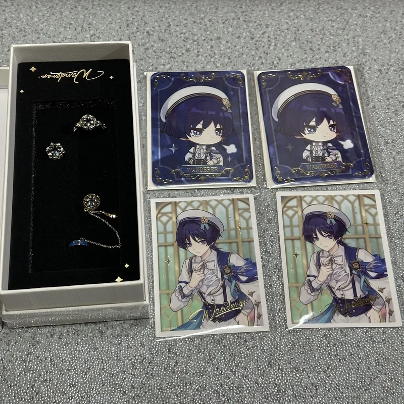 Фото Официальный набор украшений Mihoyo Genshin Impact Scaramouche Wanderer Esplendent Feast, акриловая подставка, коллекция фотокарточек Polaroid №1
