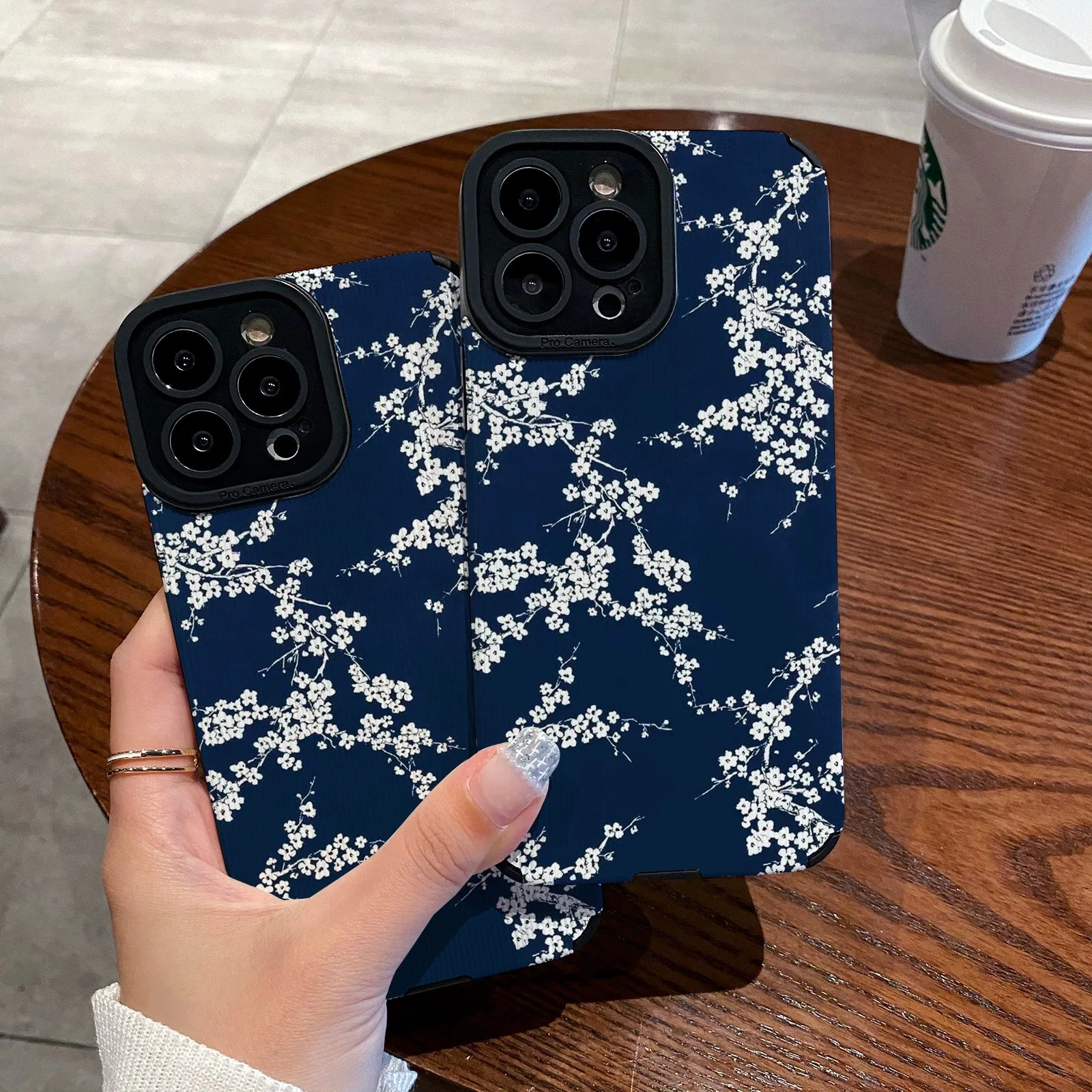 Модный силиконовый кожаный чехол с белым цветком сливы для iPhone 17 16 Plus Air 14 15 Pro Max 11 12 13 Mini противоударный полный чехол (art.: 3920cb556a3ec) - 3920cb556a3ec