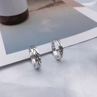 retro twist couple rings can be selected
