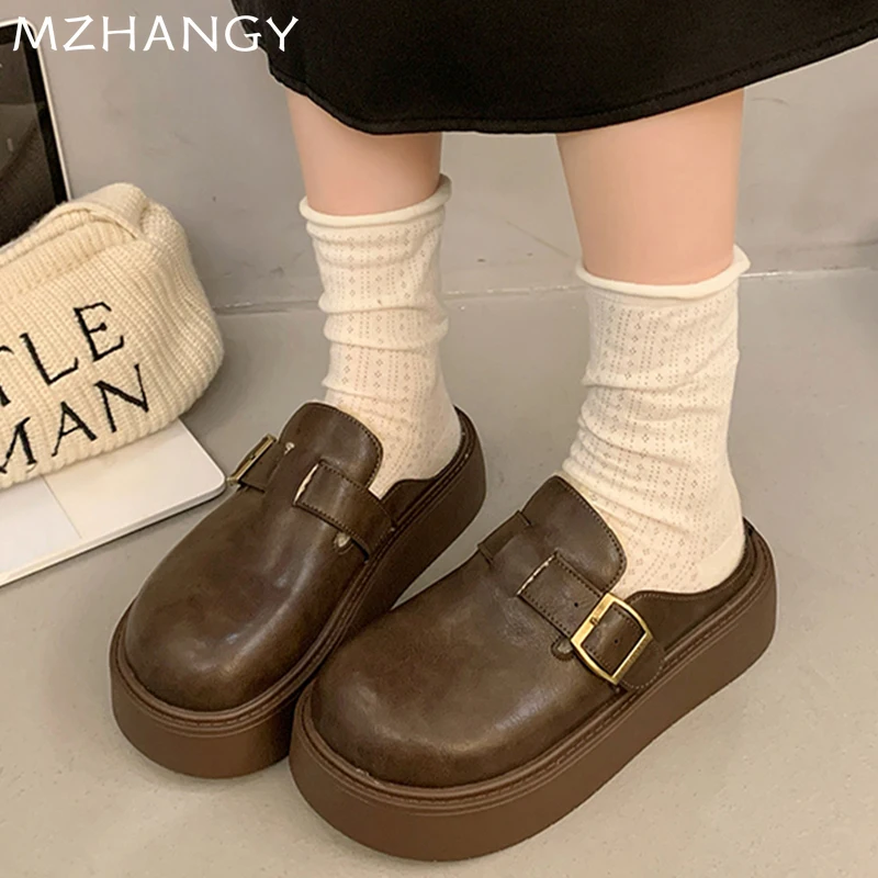 Женские кожаные туфли-лодочки с открытой пяткой на плоской подошве женские