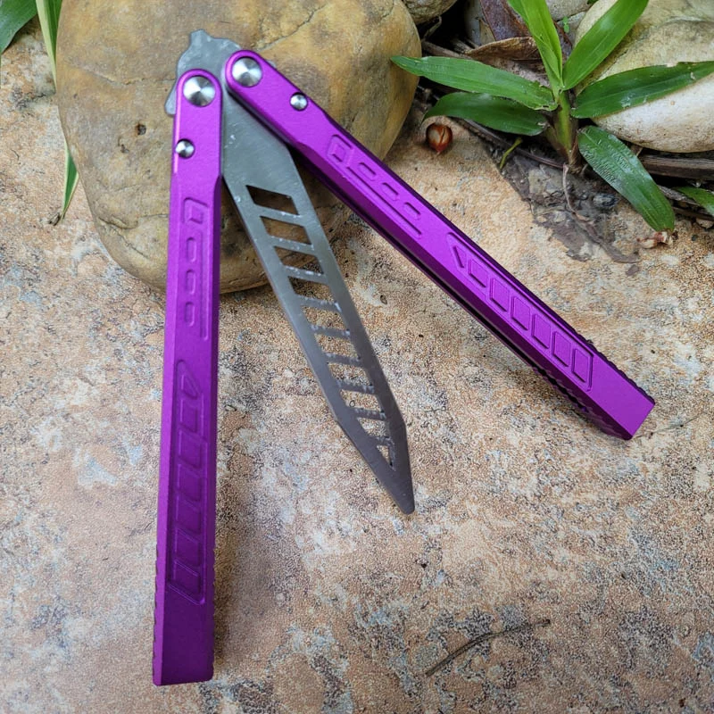 

Нож-бабочка «феон Сокол» с лезвием D2 и фиолетовой ручкой