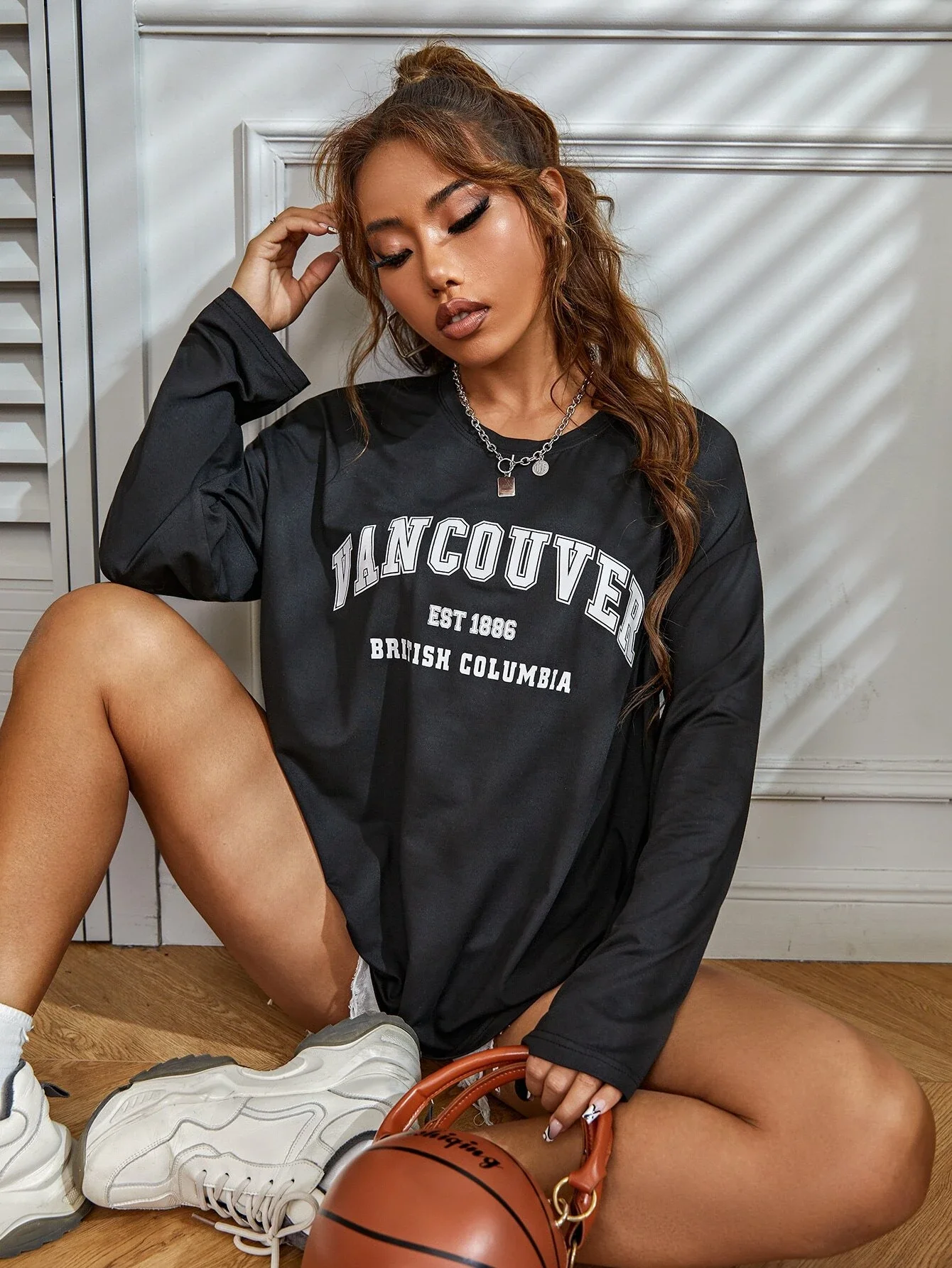 

y2k Letter Graphic Drop Shoulder Tee