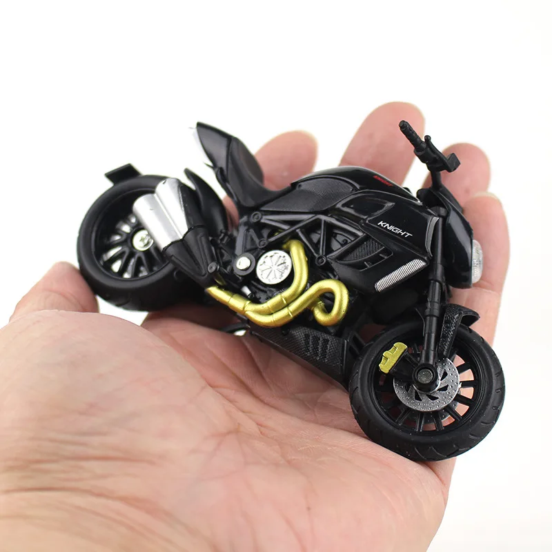 Модель мотоцикла 1:18 игрушечный автомобиль тяговый внедорожник имитация