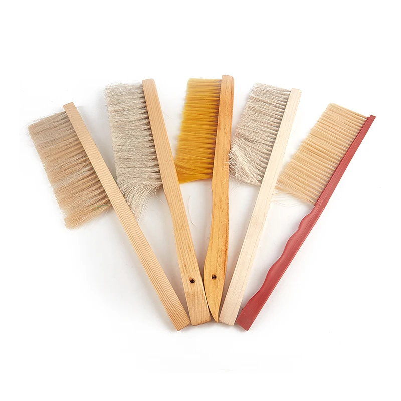 

Beekeeping Tools Wood Honey Brush Wasp bee Sweep Two Rows Of Horse Tail Hair New Bee Brush Beekeeping Equipment