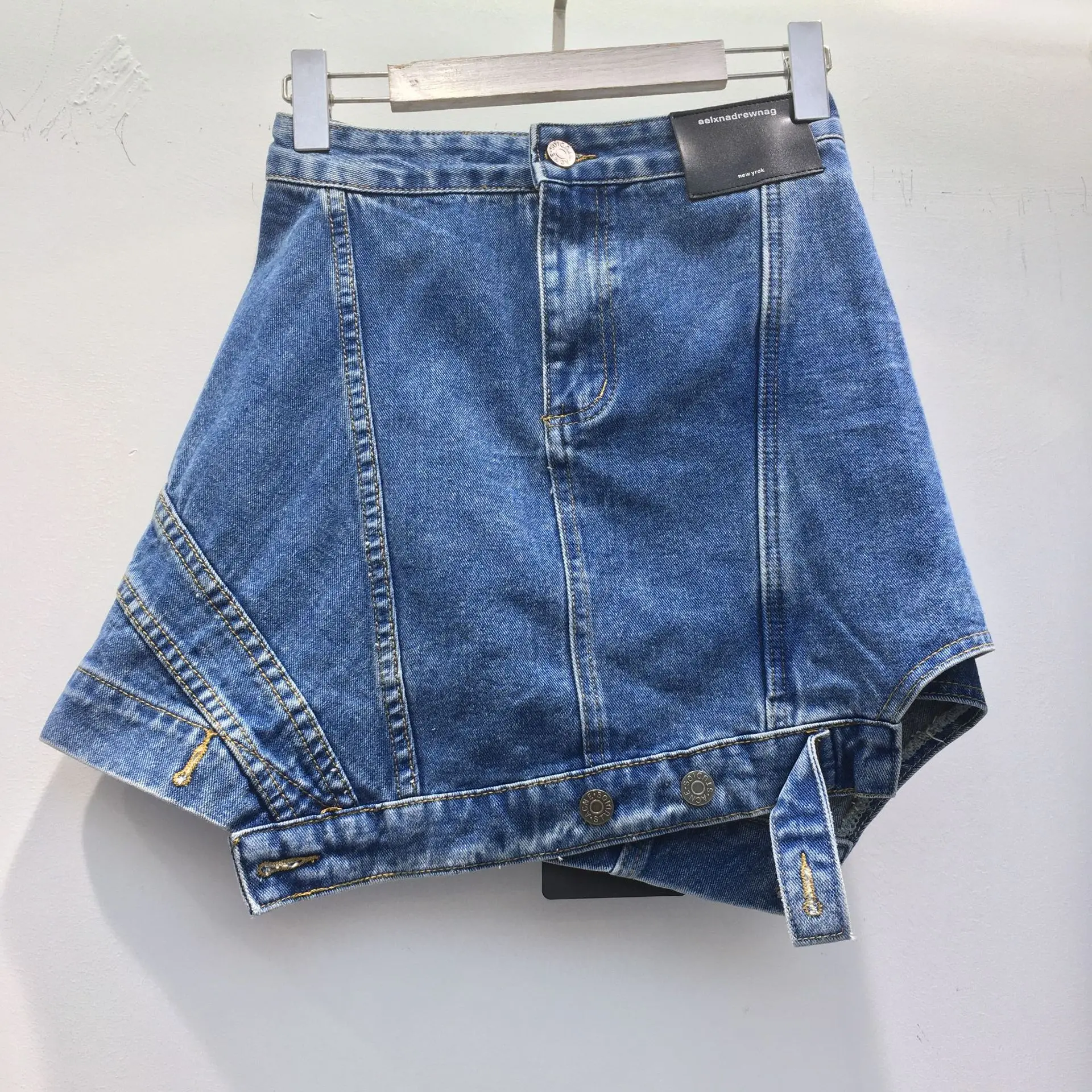 

Женская джинсовая мини-юбка, повседневная нестандартная короткая юбка из денима в Корейском стиле, элегантная винтажная юбка в стиле Харад...