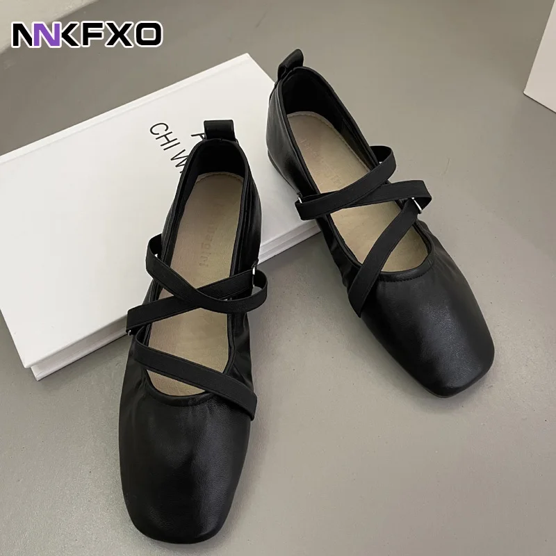 

2023 New Women's Shoes Versatile Fashion Women's Shoes Flat Shoes Casual Solid Soft Sole Flat Shoes