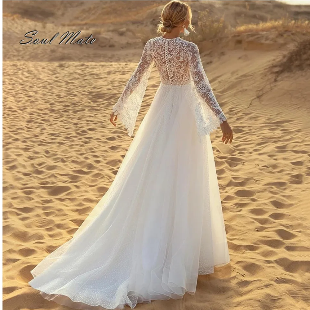 

Boho Style Women's Wedding Dress 2022 Shimmering Beaded Long Sleeves Round Neck High Waist Full Skirt