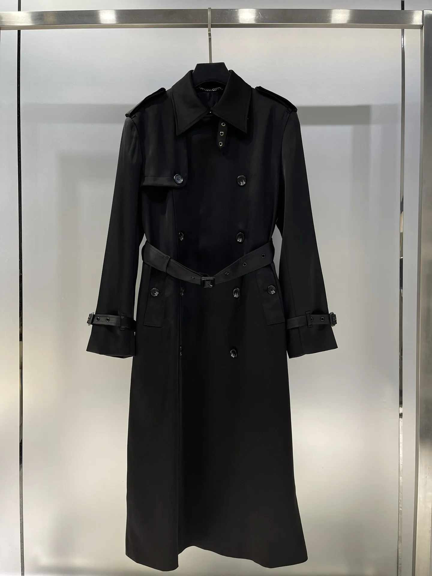 2024 осенне-зимний новый плащ средней длины со шнуровкой на талии и лацканами 1020