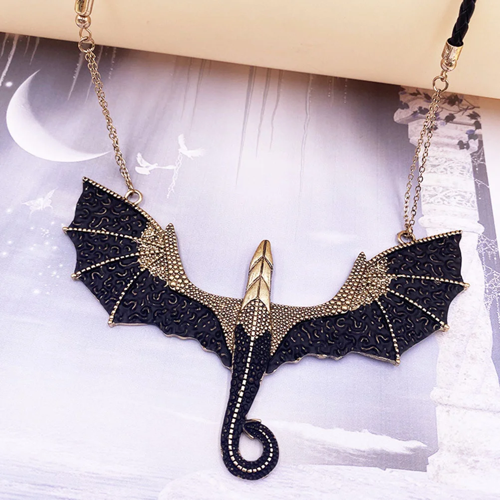 

Dragon Retro Necklaces for Women Men Vintage Gothic Dragon Pendant Neck Chain Jewelry