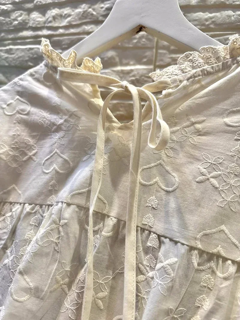 Женская летняя Милая хлопковая блузка с цветочной вышивкой 2024 винтажная