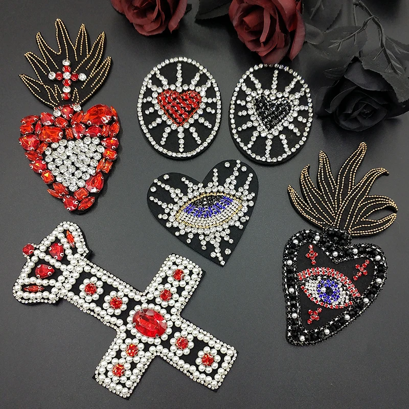 

DIY Craft Beaded Crystal Rhinestones Cross Exploding Eyes Heart Pearl Design Motifs Patches Sew on Clothes Bags Decorated