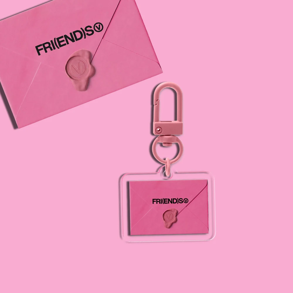 

Акриловый брелок для ключей BTS Golden Layover