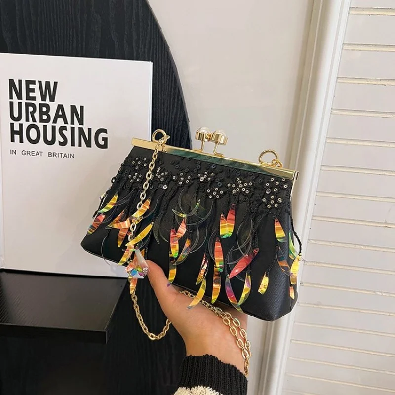 

Женская сумка через плечо, новинка 2023, простая модная сумка с кисточками для макияжа, модная сумка через плечо, банкетная дорожная сумка через плечо, кошелек Zero