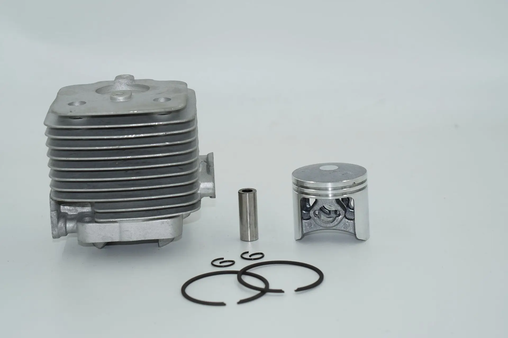 Фото Комплект цилиндров 40 мм для Shindaiwa B45 BP450 №2