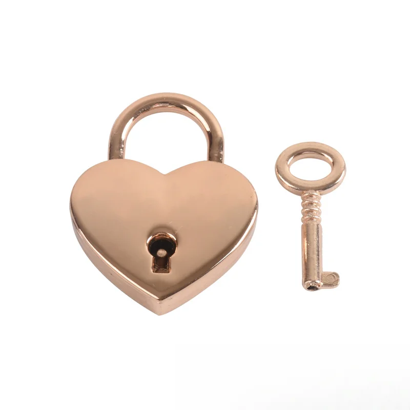 Фото Винтажный замок в форме сердца для Wish Lock с свадебными навесными замками на ключо для юбилея №1