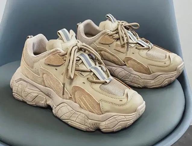 Men Shoes 2022 Spring Autumn New Solid Color Trend Daddy Shoes Fashion Harajuku Style Sneakers Male Lightweight Casual Footshoes