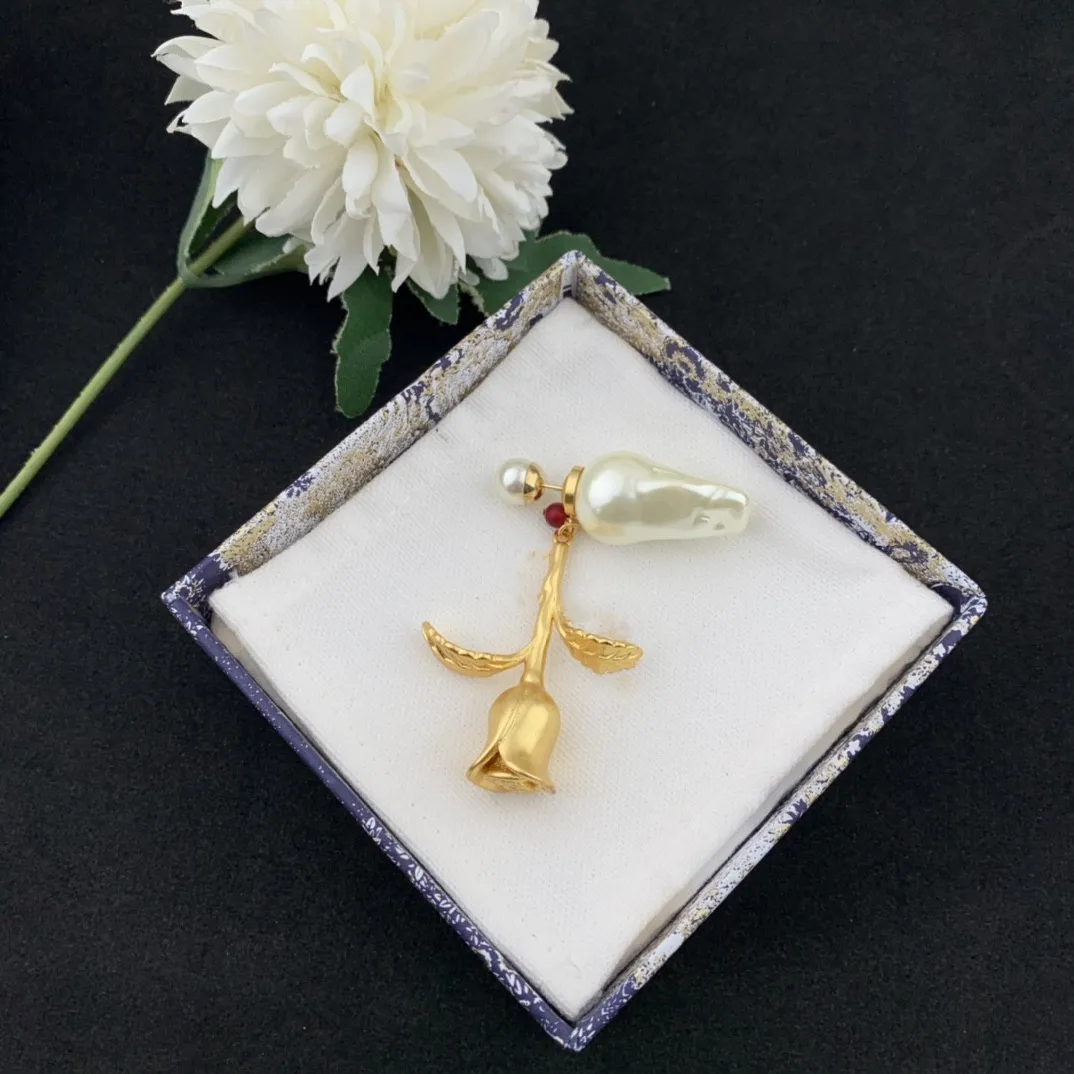 

European and American new front and rear bead earrings