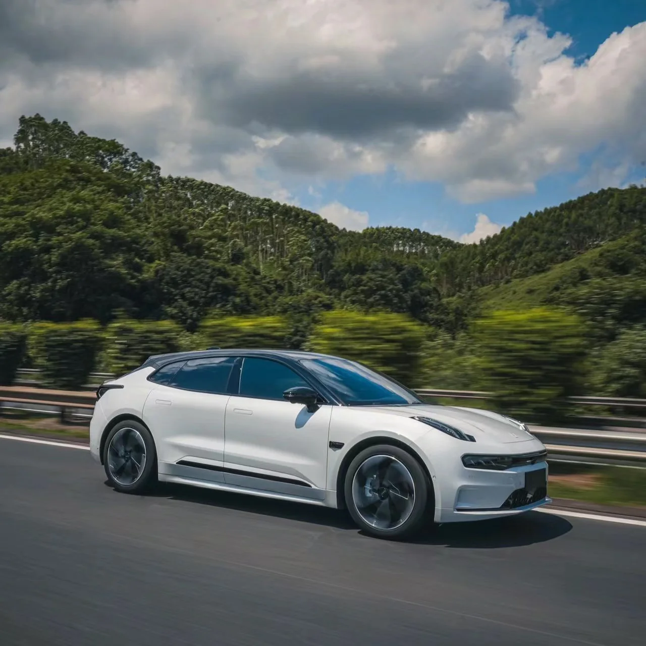 2023 ZEEKR 001 YOU 100KWH Электромобиль CLTC 656KM 4-колесный электромобиль Новый энергетический
