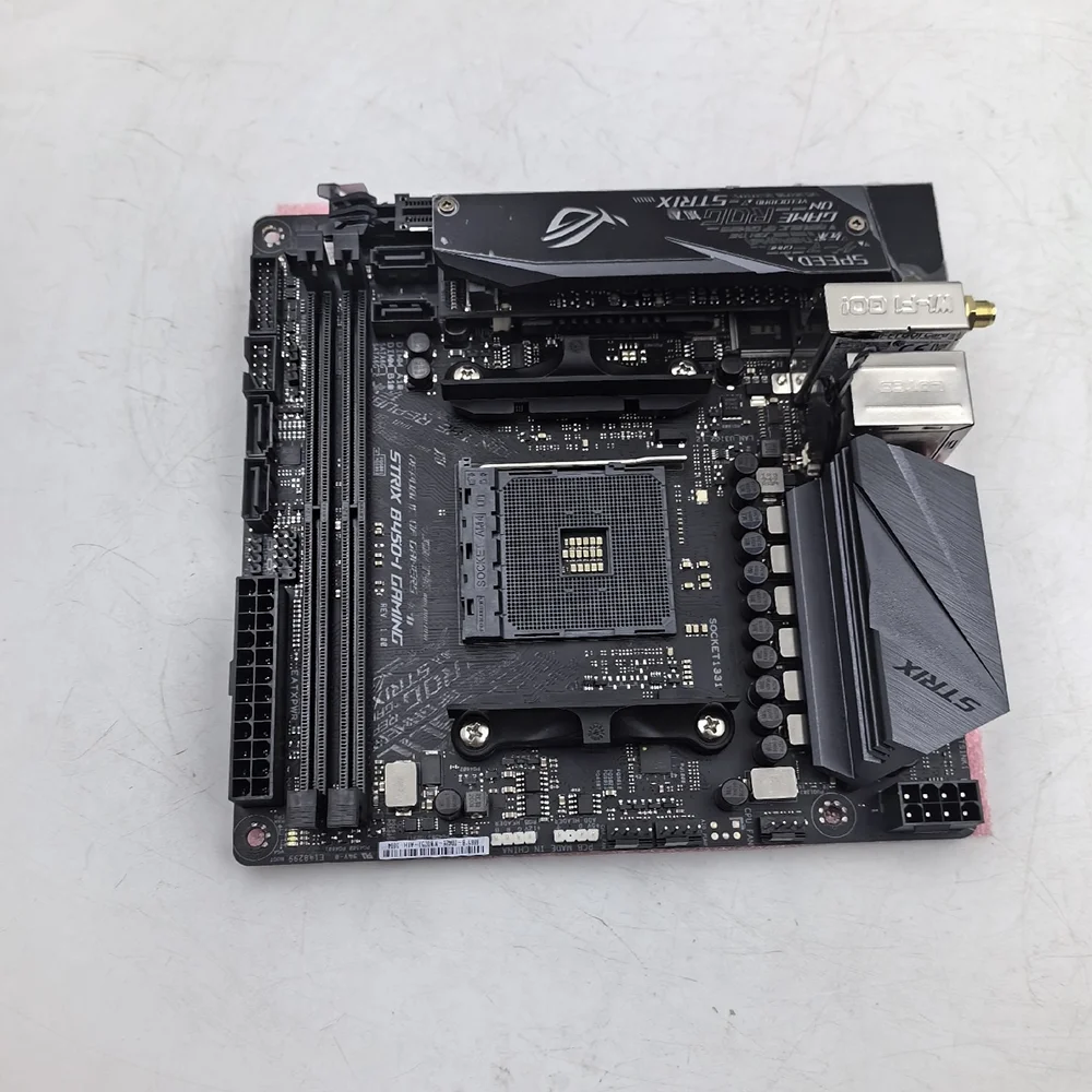 ROG Strix B450-I игровая плата