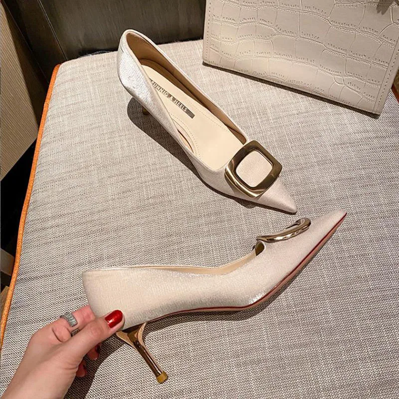 

4cm New Fashion Pointed Toe Satin with Metal Button Low Heels Party Banquet Women Red Shoes 41 42 43