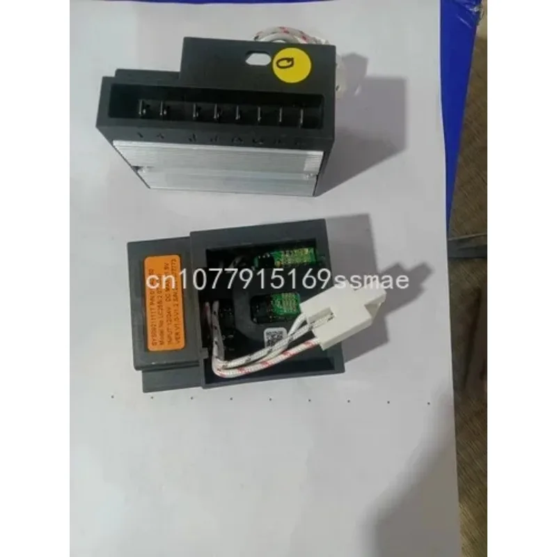 Автомобильная лампа управления частотой холодильника LC25B (H020051) (2.07.028) 12/24 в