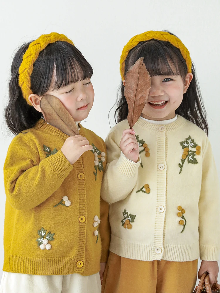 

Осень 2022, новинка, Детская вязаная куртка для девочек, трехмерный свитер с фруктовым крючком и цветком, кардиган, пальто