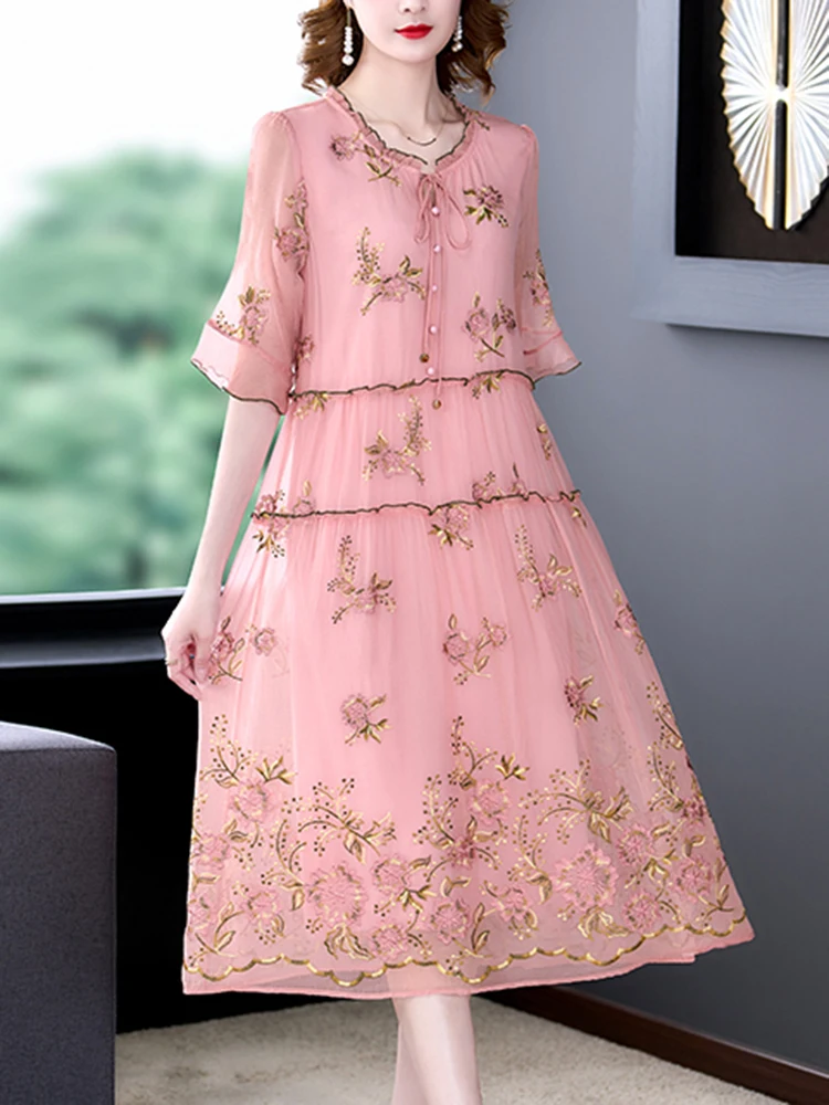 

Женское шелковое платье-бабочка с вышивкой, элегантное розовое платье средней длины с цветочным принтом и оборками на рукавах, модель 2023 в Корейском стиле на лето