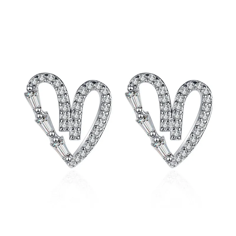 

Fashion Delicate Elegant Full Cubic Zirconia Love Earrings Versatile Women Accessories Gift Romantic Bridal Marriage Earrings